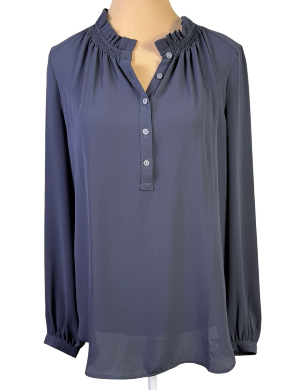 LOFT Women's Ruffle Neck Blouse Gray Long Sleeve 5 Button Front Size S NWT